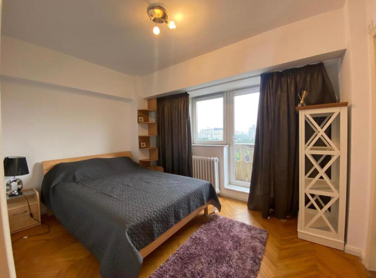 Old Town Apartment With Panoramic View Бухарест Екстер'єр фото